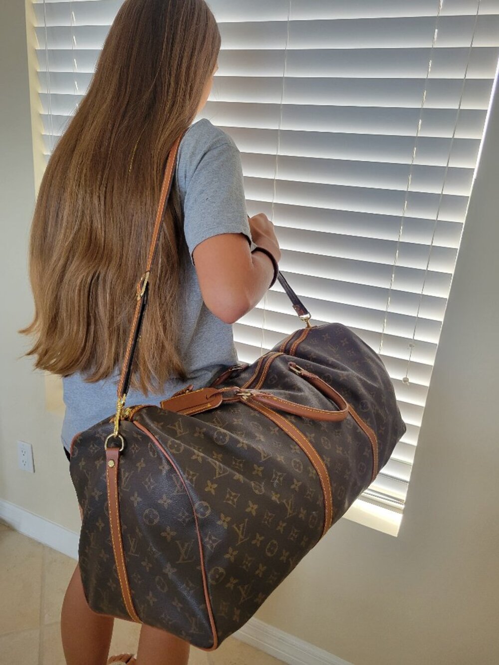 Louis Vuitton Monogram Keepall Bandouliere 60 Duffle Bag